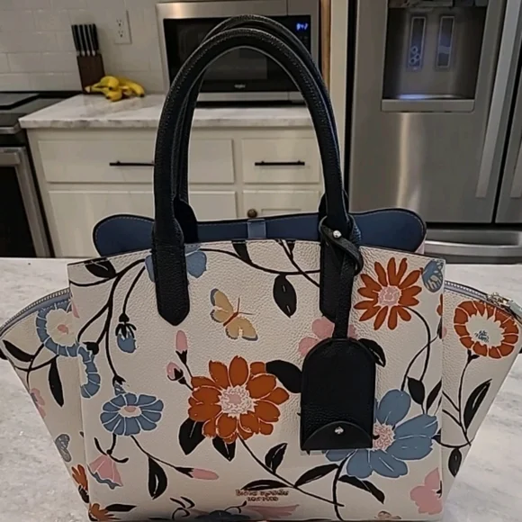 Kate Spade- Avenue Floral Garden Medium Satchel (Multicolor 🩵🩷) - Picture 9 of 15